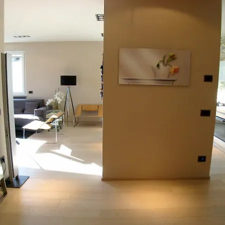 Apartment Fronte Lago *