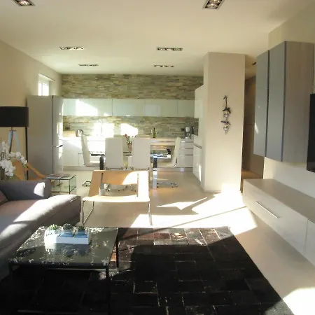 Fronte Lago Apartment Verbania